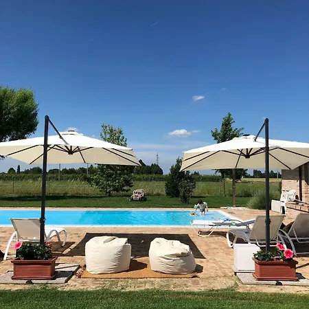 ベッド・アンド・ブレックファスト Residenza Cantalupo Santerno